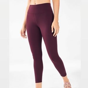 Fabletics Powerhold High Rise 7/8 Legging